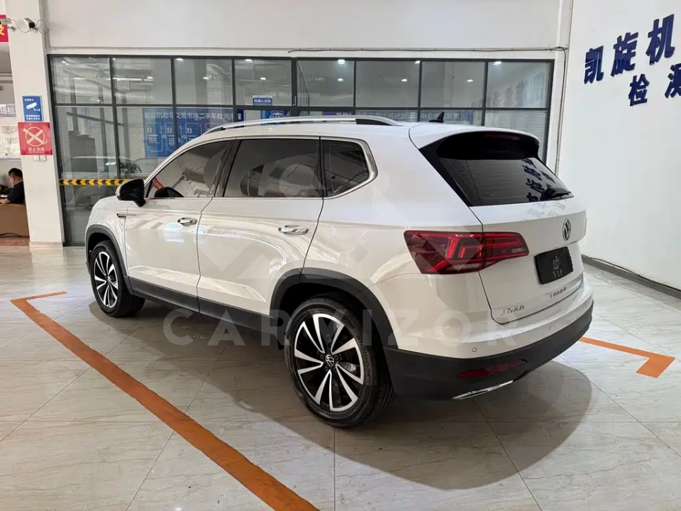 Volkswagen Tharu