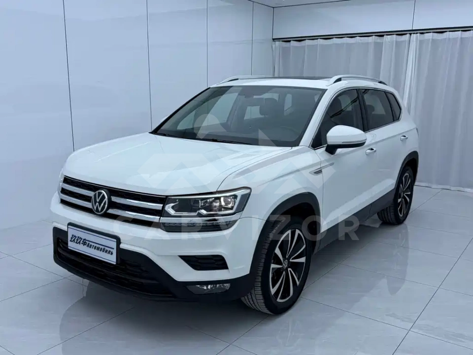 Volkswagen Tharu