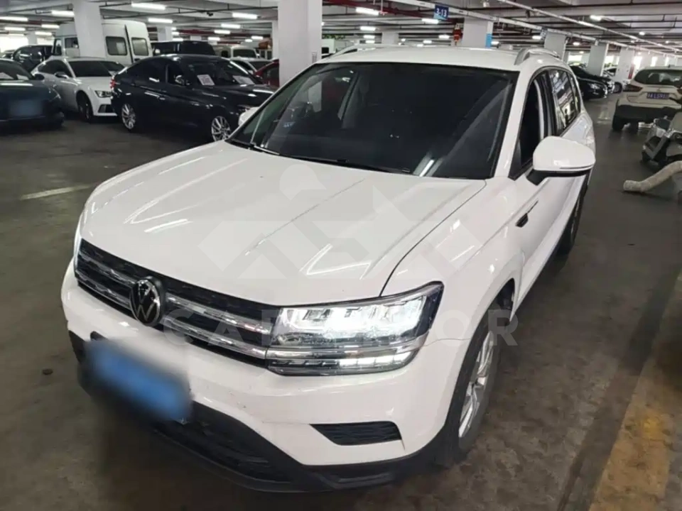 Volkswagen Tharu