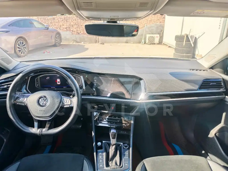 Volkswagen Sagitar