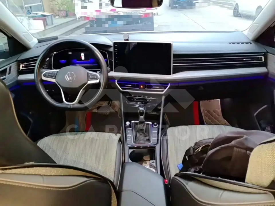 Volkswagen Sagitar