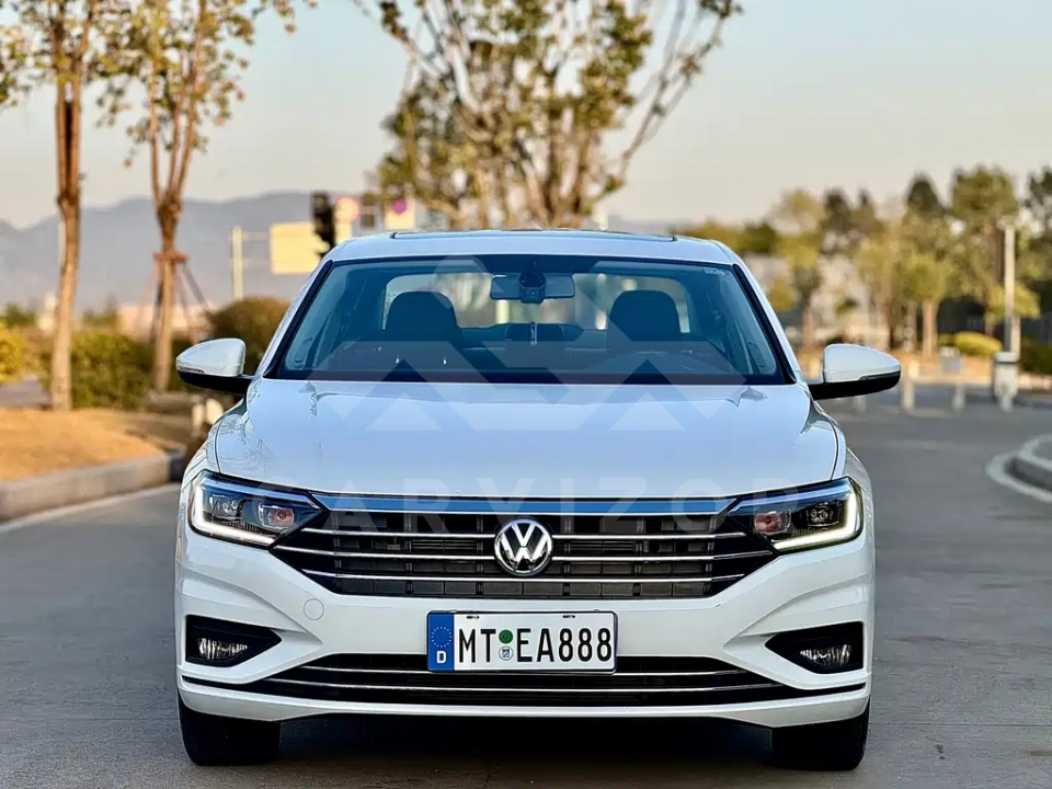 Volkswagen Sagitar
