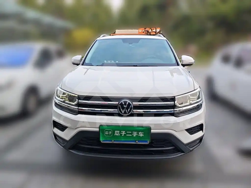 Volkswagen Tharu