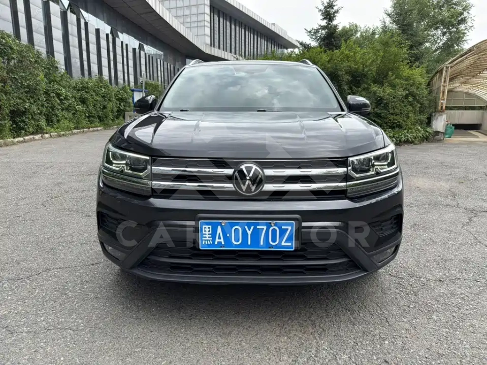 Volkswagen Tharu