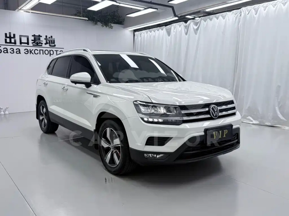 Volkswagen Tharu