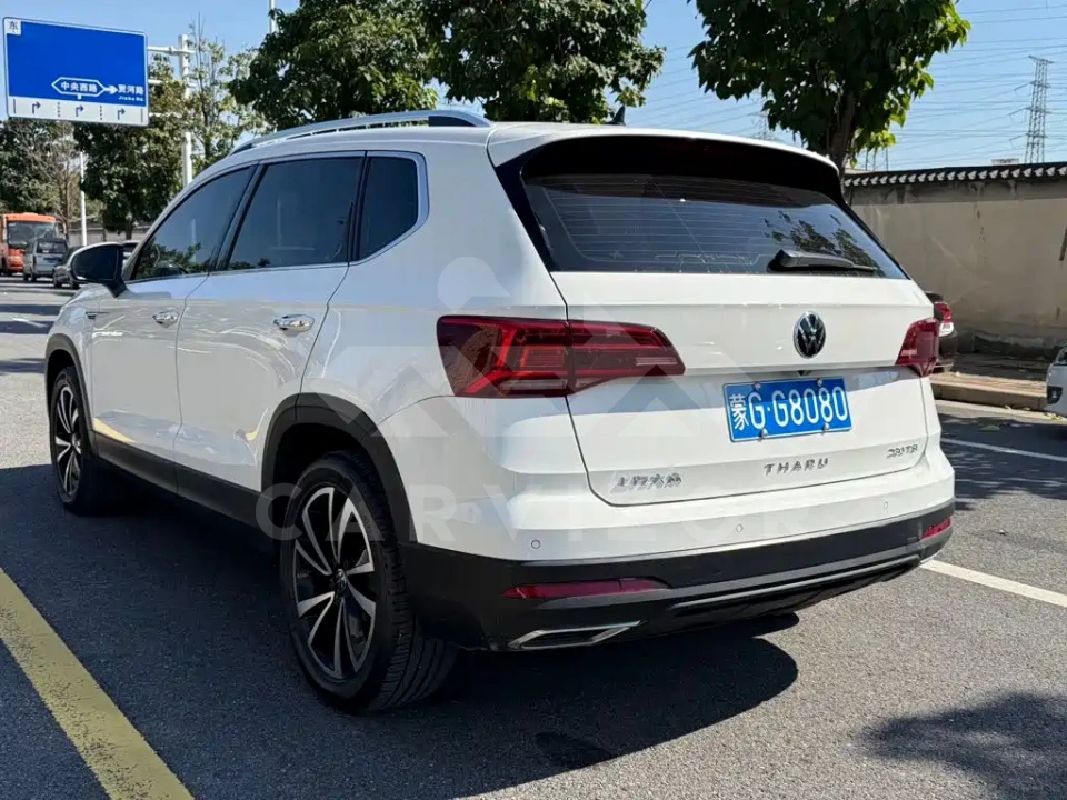 Volkswagen Tharu