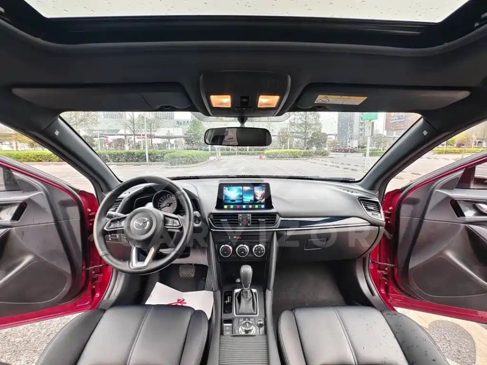 Mazda CX-4
