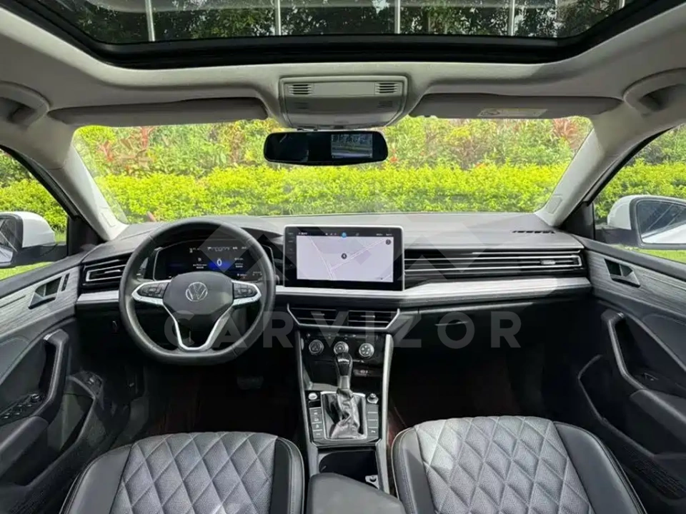 Volkswagen Sagitar