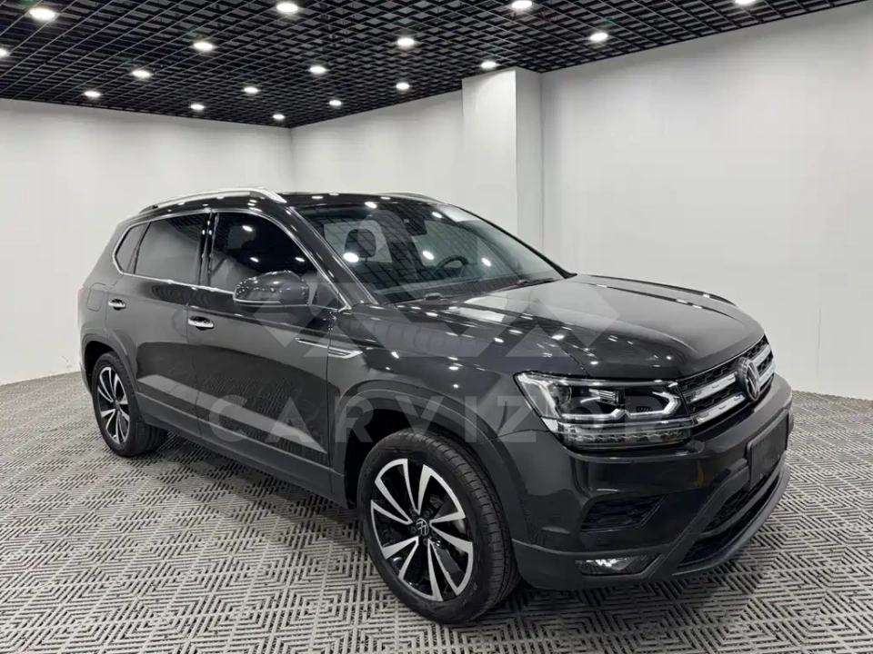 Volkswagen Tharu