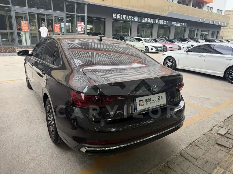 Volkswagen Sagitar