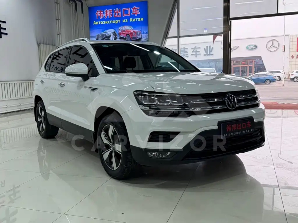 Volkswagen Tharu