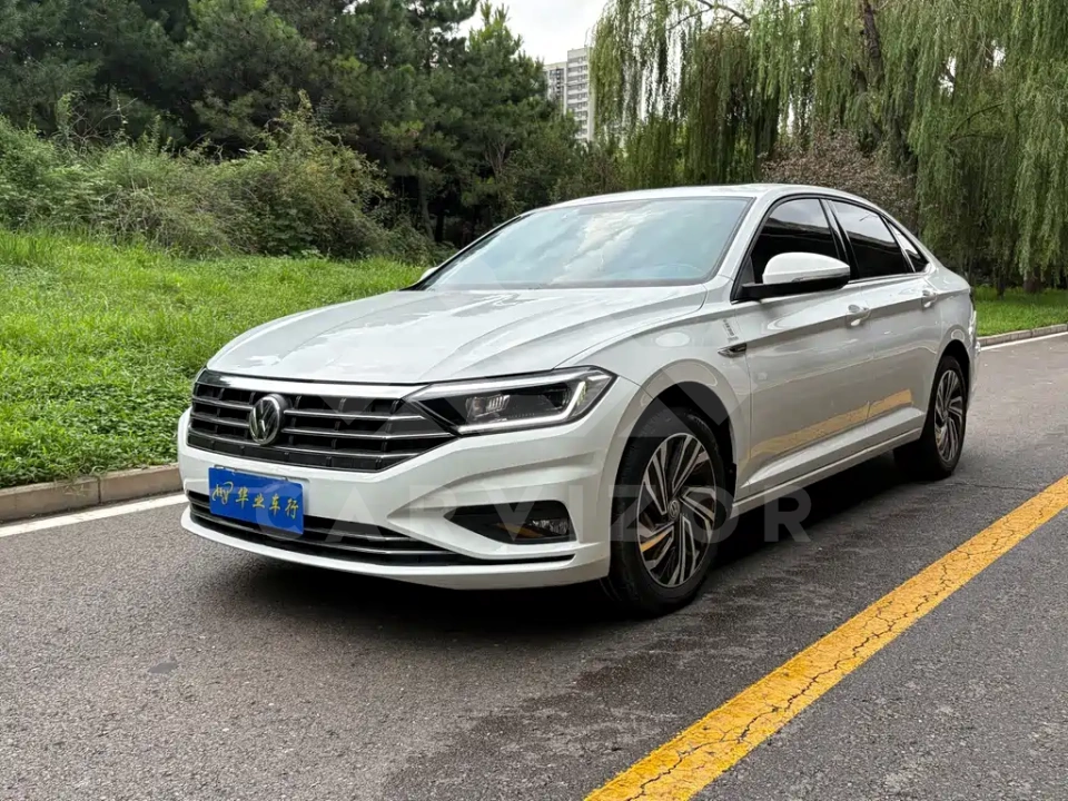 Volkswagen Sagitar