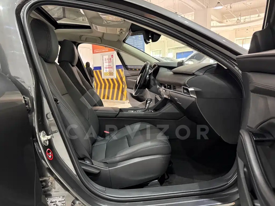Mazda 3 Axela
