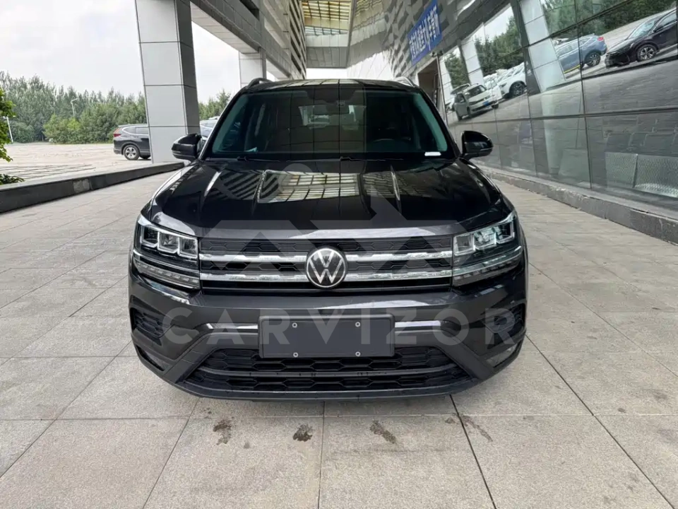 Volkswagen Tharu