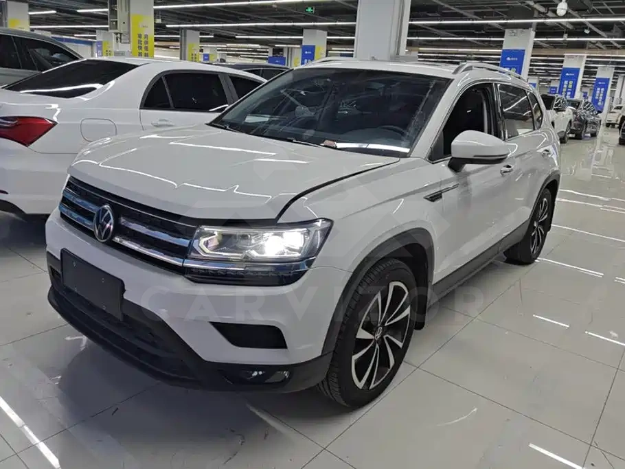 Volkswagen Tharu