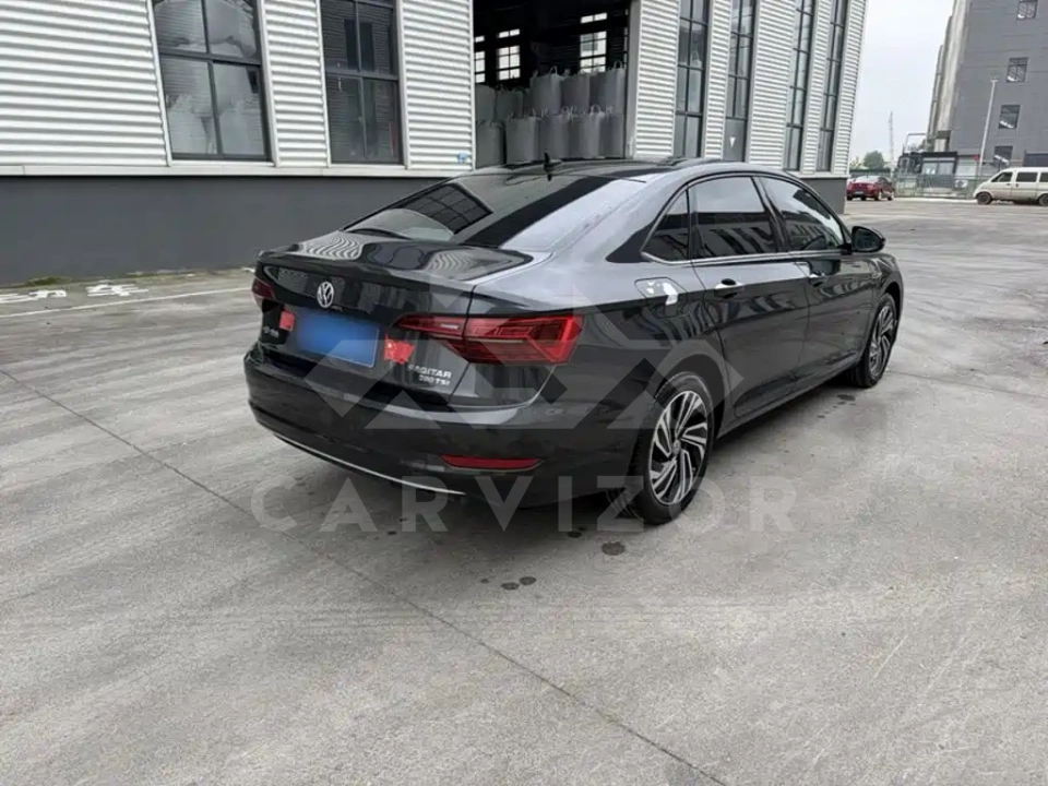 Volkswagen Sagitar