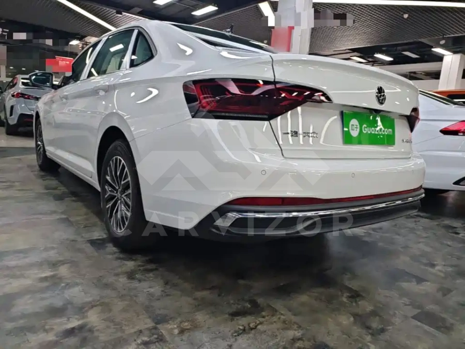 Volkswagen Sagitar