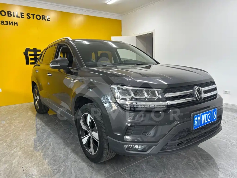 Volkswagen Tharu
