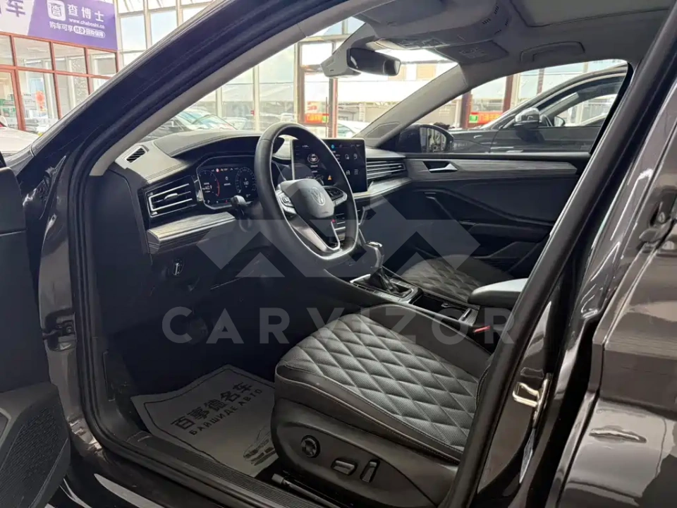Volkswagen Sagitar