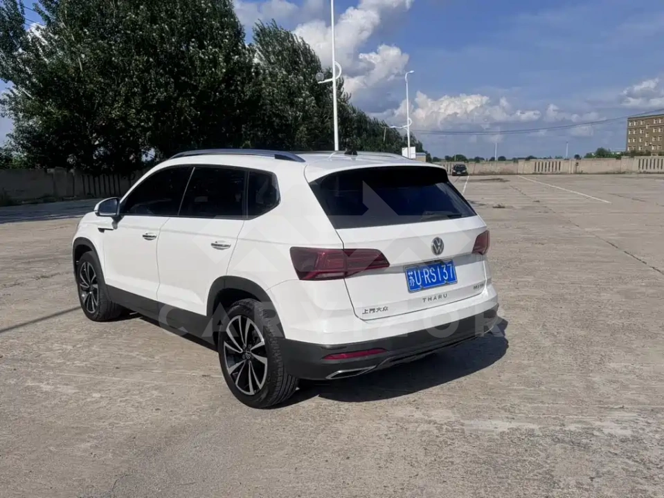 Volkswagen Tharu