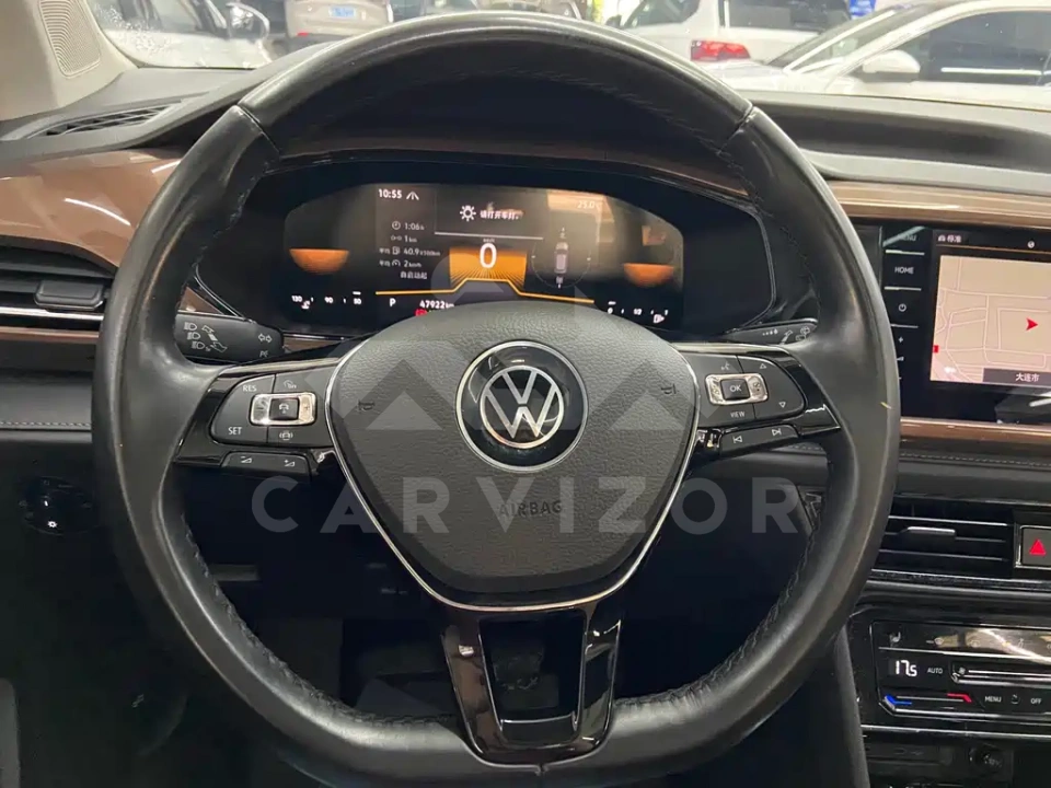 Volkswagen Tharu