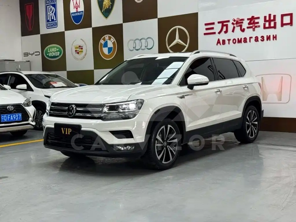 Volkswagen Tharu