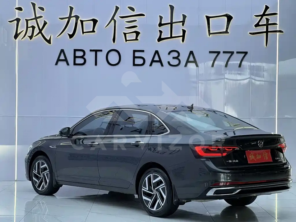 Volkswagen Sagitar