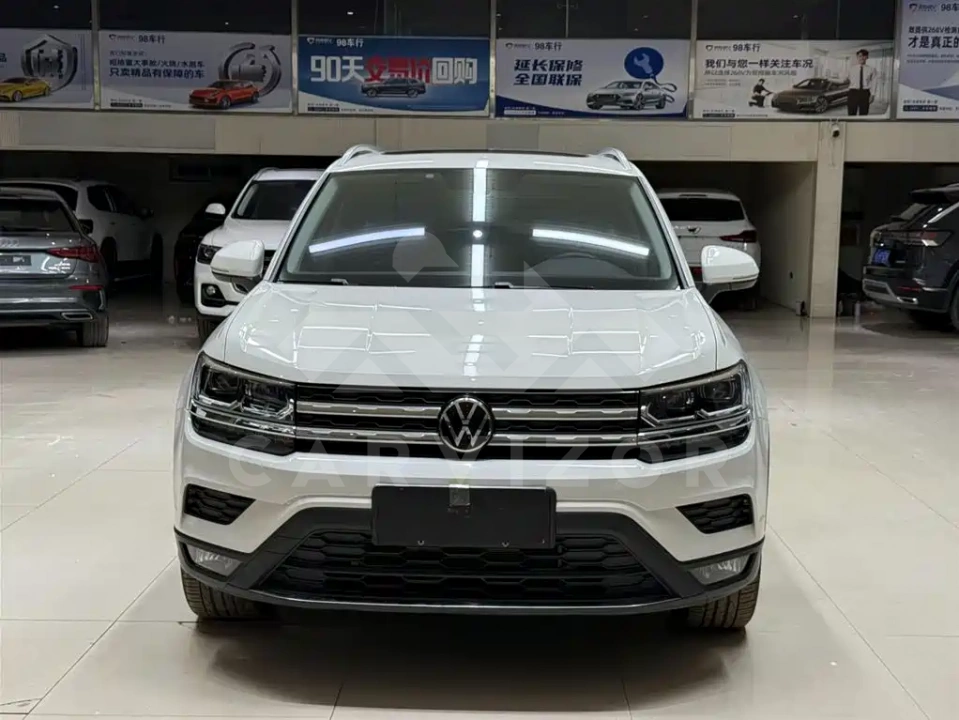 Volkswagen Tharu
