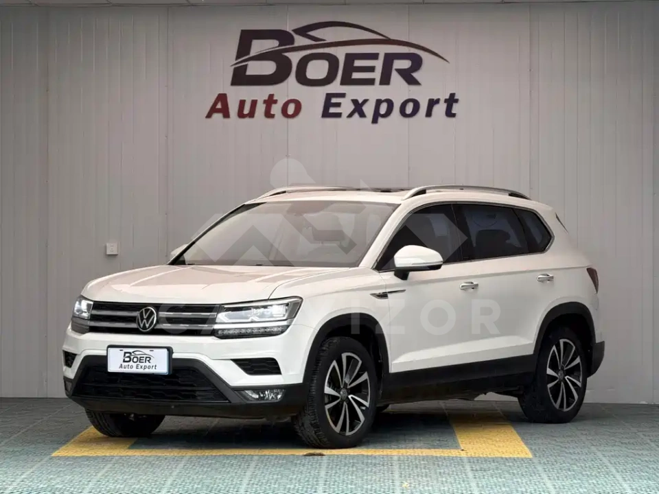 Volkswagen Tharu