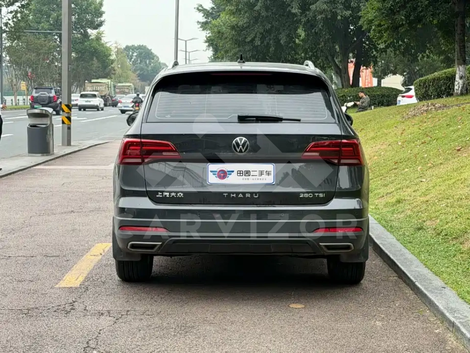 Volkswagen Tharu