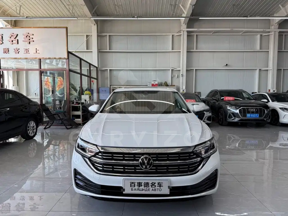 Volkswagen Sagitar