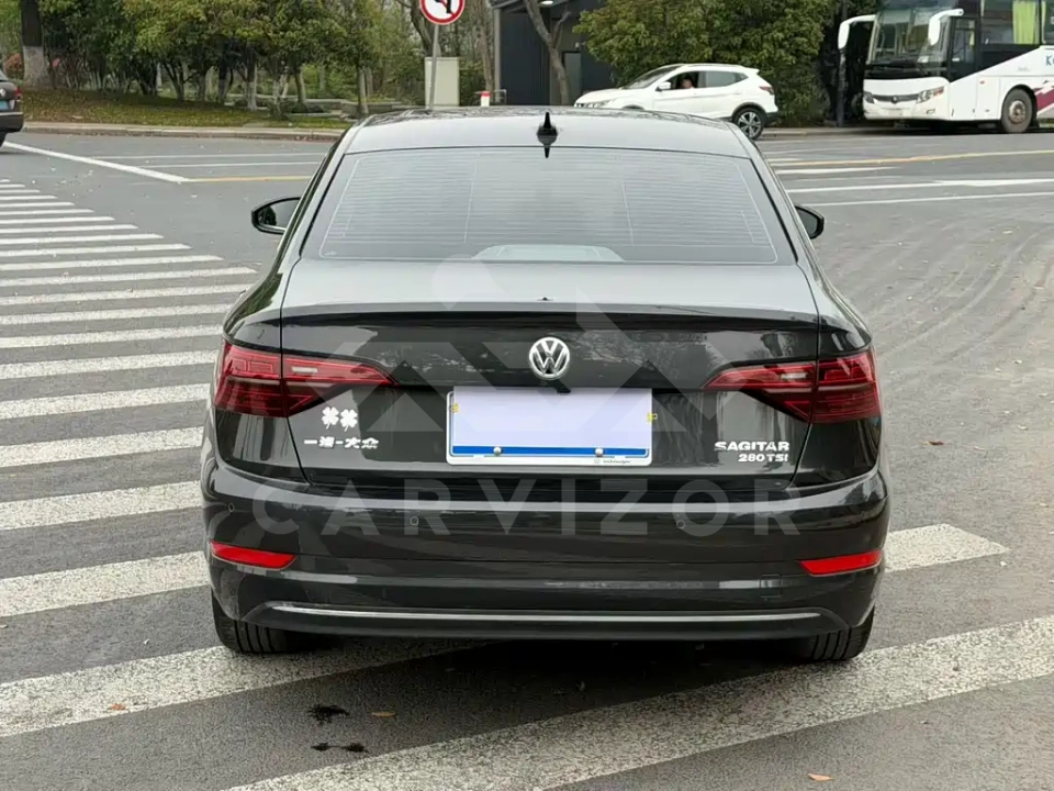 Volkswagen Sagitar