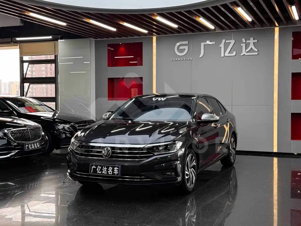 Volkswagen Sagitar