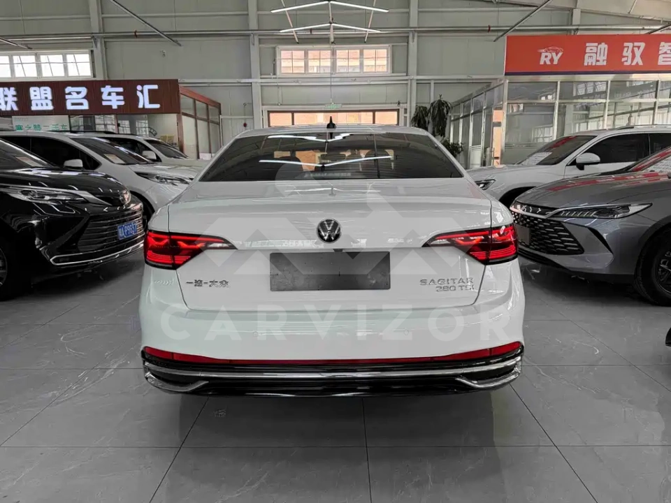 Volkswagen Sagitar