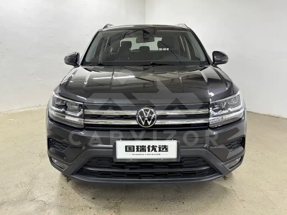 Volkswagen Tharu