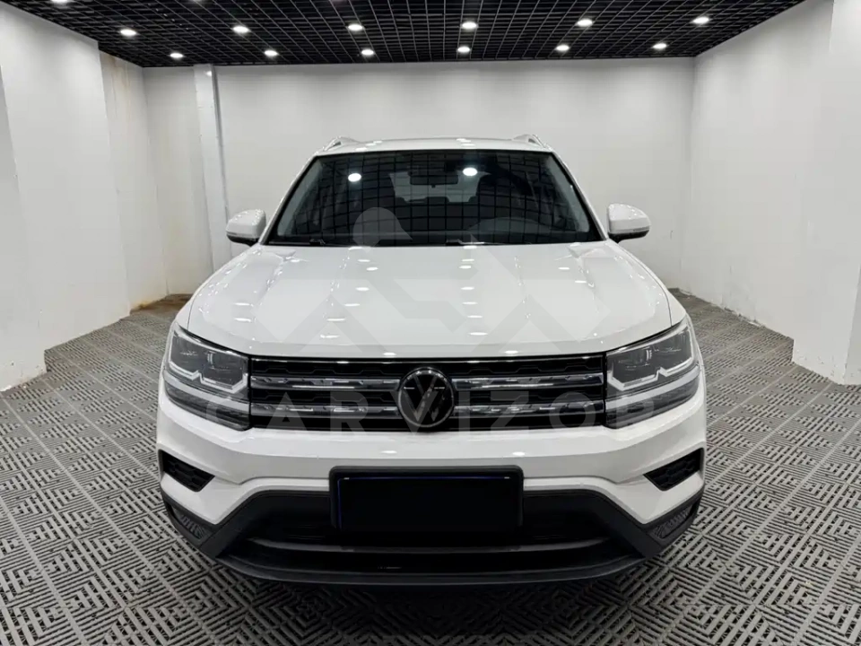 Volkswagen Tharu