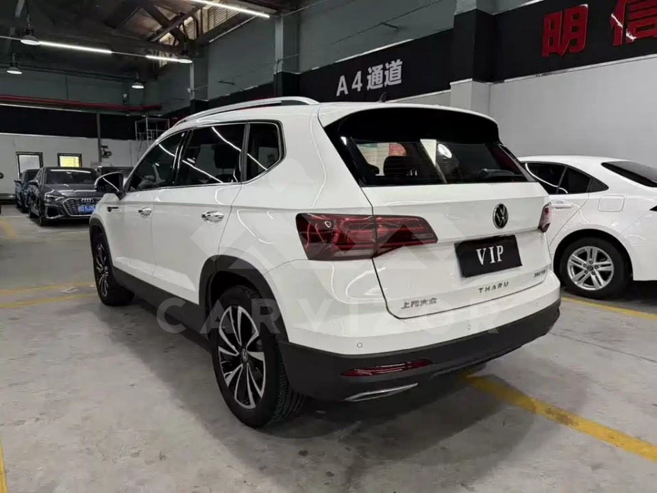 Volkswagen Tharu