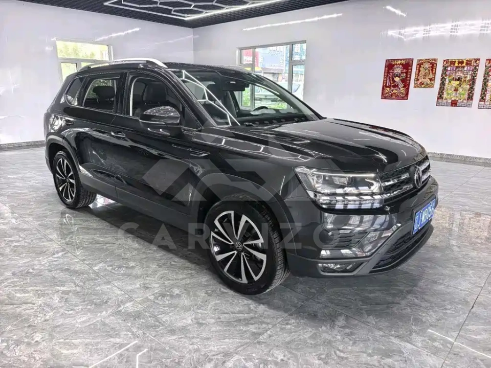 Volkswagen Tharu