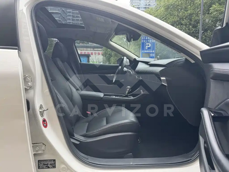 Mazda 3 Axela