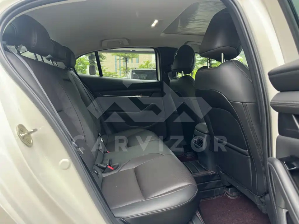 Mazda 3 Axela