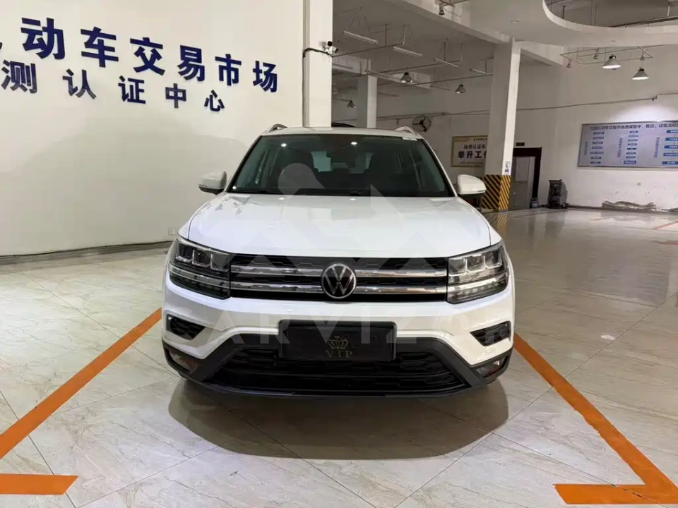 Volkswagen Tharu