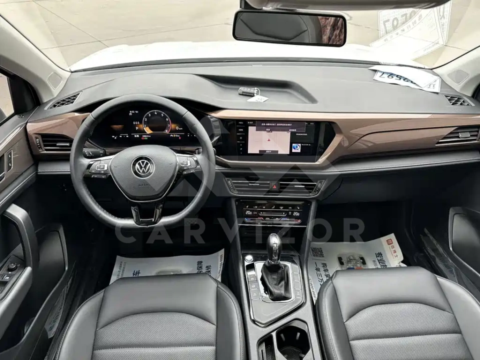 Volkswagen Tharu