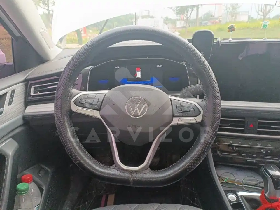 Volkswagen Sagitar