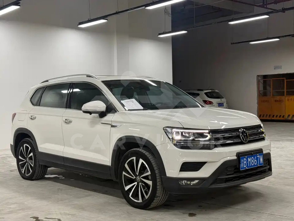 Volkswagen Tharu