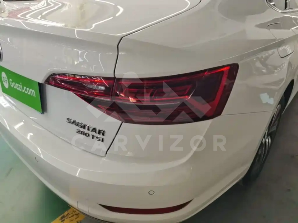 Volkswagen Sagitar