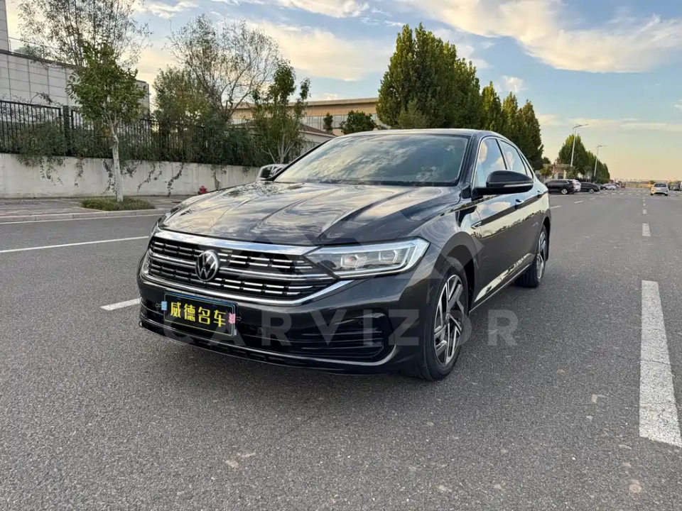 Volkswagen Sagitar