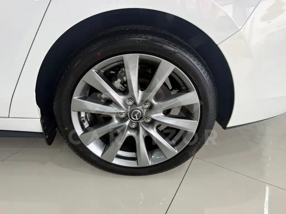 Mazda 3 Axela