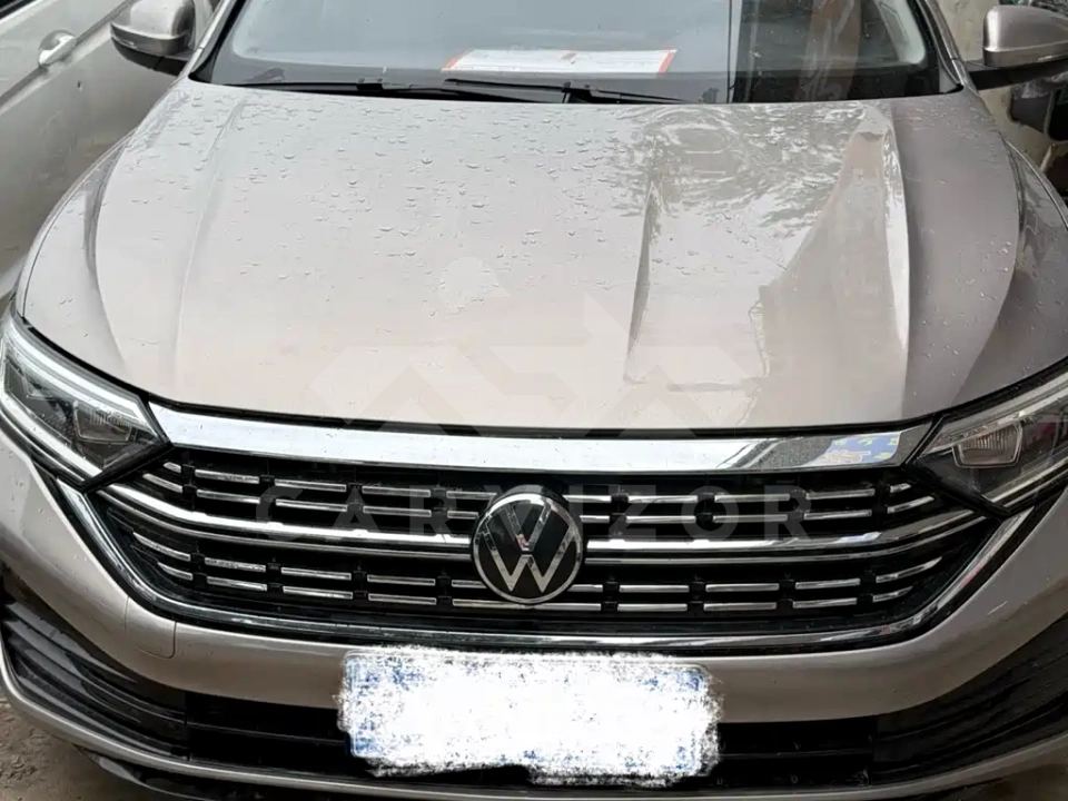 Volkswagen Sagitar