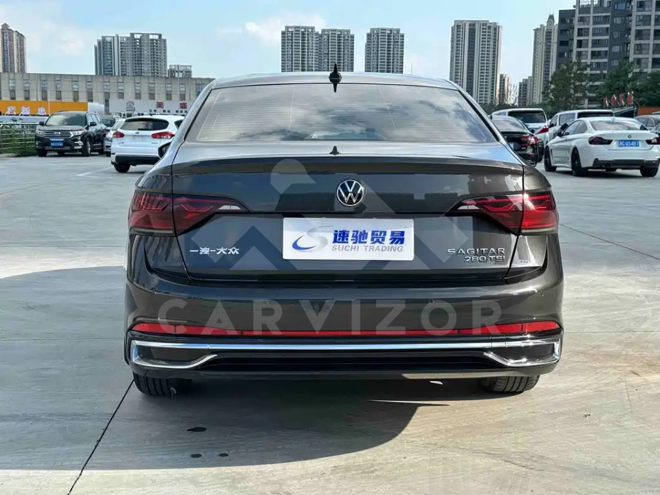 Volkswagen Sagitar