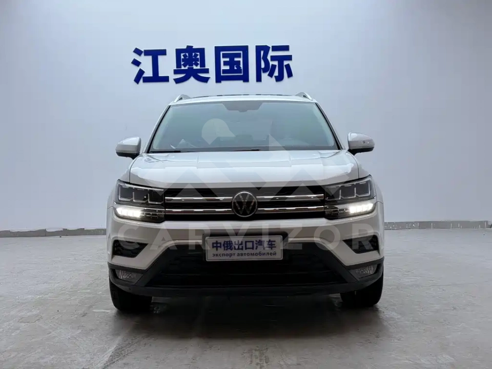 Volkswagen Tharu